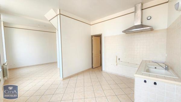 Appartement à louer 3 pièces 65m²