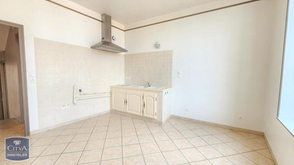 Appartement à louer 3 pièces 65m²
