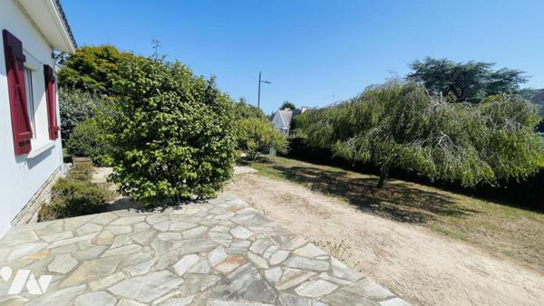 LA TRINITE SUR MER : maison familiale 5 ch  terrain 1260 m² proche du port en direction des plages