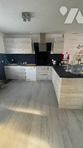 TOURY Pavillon de plain pied sans travaux dans rue calme