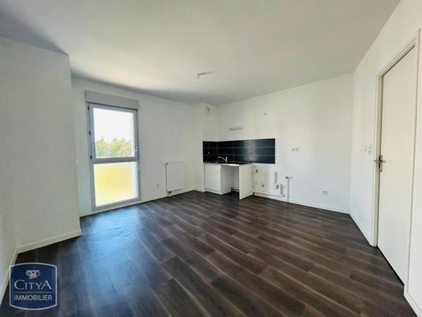 Appartement à louer 3 pièces 69.11m² Mainvilliers (28300)