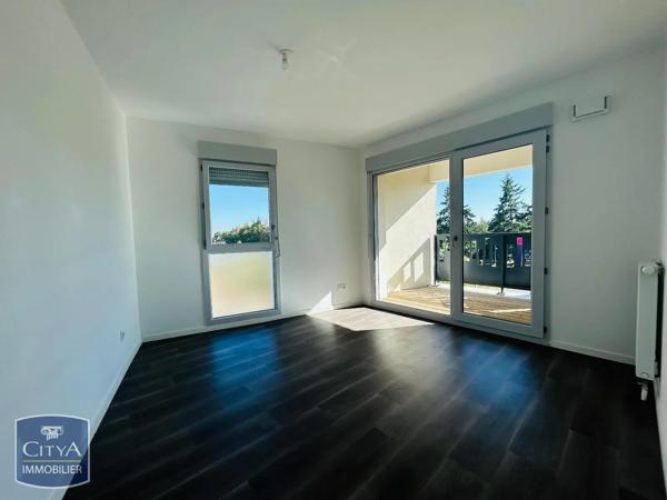 Appartement à louer 3 pièces 69.11m² Mainvilliers (28300)