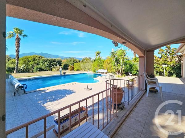 Maison à vendre  5 pièces - 194,47 m 2   LE BOULOU  - 66