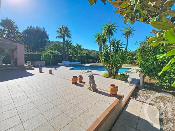 Maison à vendre  5 pièces - 194,47 m 2   LE BOULOU  - 66