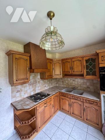 Nouveau mandat, Charmant pavillon indépendant situé sur la commune de Sedan (quartier Fresnois)...