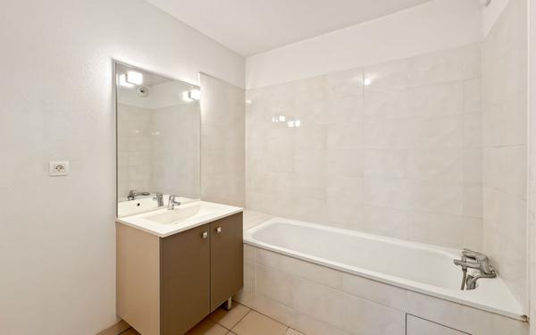 Appartement à vendre    3 pièces • 59,79 m2 Balma