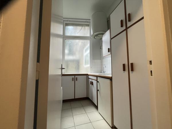 Local Commercial 11 pièces - 128 m²