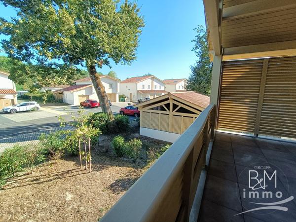 Dans résidence récente T4 avec balcon
