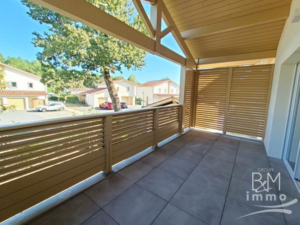 Dans résidence récente T4 avec balcon