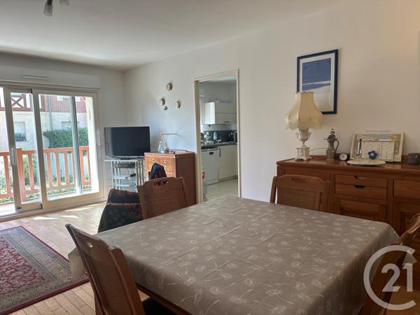 Appartement F4 à vendre  4 pièces - 90,26 m2 DEAUVILLE - 14