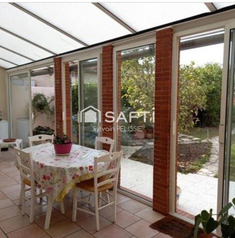 maison de ville en parfait état