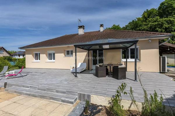 Vente                                                      Maison
                        
                     5 pièces                      100 m2                     à Morestel