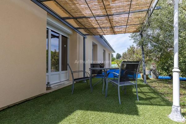 Vente                                                      Maison
                        
                     5 pièces                      100 m2                     à Morestel