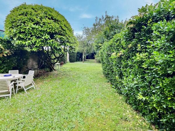 - 79000 - Niort - Maison de Charme 9 pièce(s) 215 m2- Av. De Limoges -