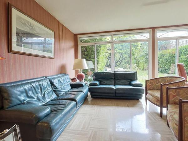 - 79000 - Niort - Maison de Charme 9 pièce(s) 215 m2- Av. De Limoges -