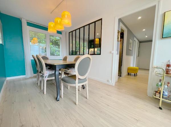 Versailles (78000) SECTEUR VERSAILLES CLAGNY MONTREUIL - REFAIT A NEUF - SUPERBE 82m2 utiles avec BALCON - 3 CHAMBRES - JARDIN PA