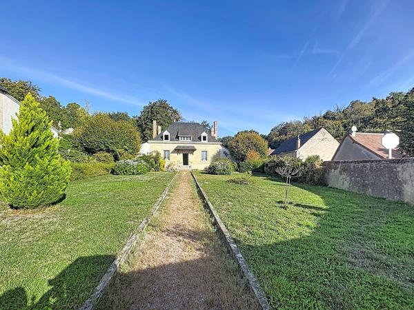 Maison ancienne Nazelles Négron 122 m²