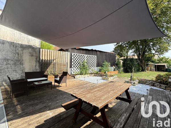 Maison à vendre 6 pièces 122 m² Aigre