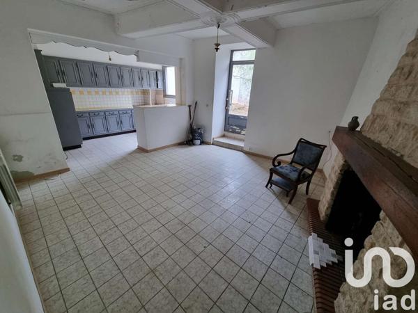Maison de village 8 pièces de 192 m² à Thénezay (79390)