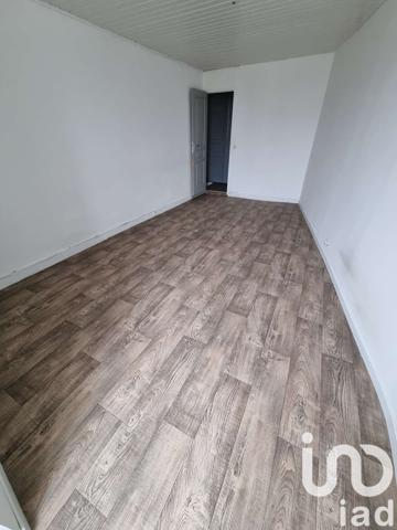 Maison de village 8 pièces de 192 m² à Thénezay (79390)