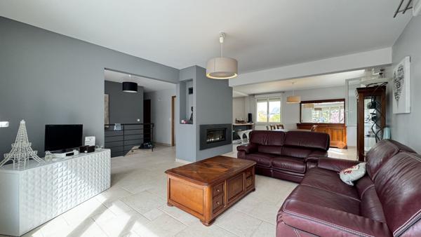 Vente Maison320 m² - 7 Pièces - DAMMARIE LES LYS (77190)