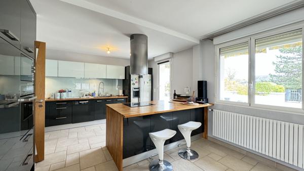 Vente Maison320 m² - 7 Pièces - DAMMARIE LES LYS (77190)