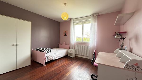 Vente Maison320 m² - 7 Pièces - DAMMARIE LES LYS (77190)