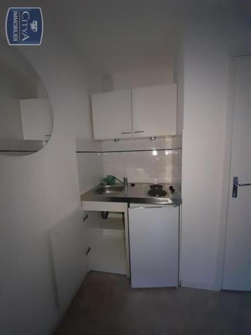 Location appartement Arras (62000) 1 pièce 17.61m²