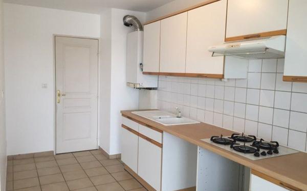 Appartement à louer    4 pièces • 91,62 m2 Tassin-la-Demi-Lune