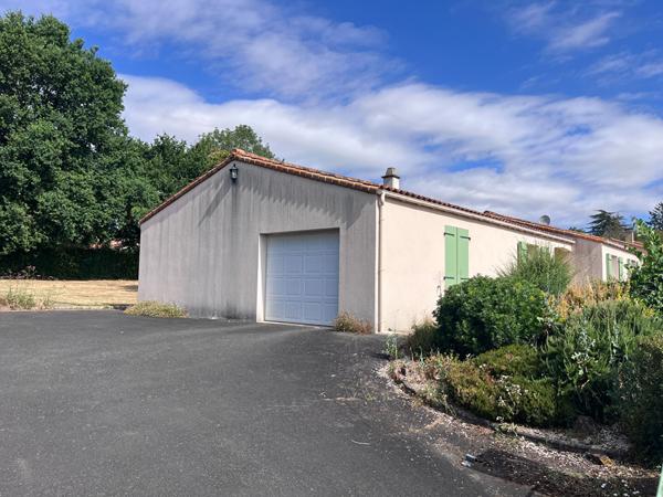 Maison plain-pied 3 chambres 10 minutes de Fontenay le comte