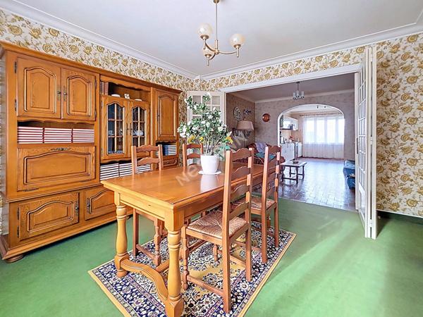 Maison A VENDRE à Drain, 3 chambres, sous-sol et pièce indépendante