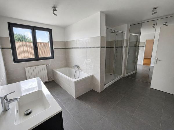 Maison Triel Sur Seine 6 pièce(s) 179 m2 €529 000 ** - Référence 1124