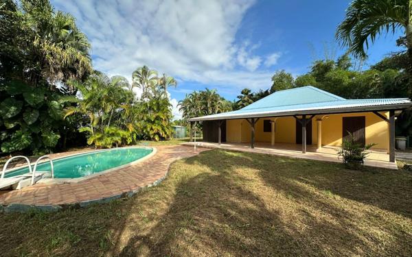 Maison à vendre    6 pièces •  Petit-Bourg