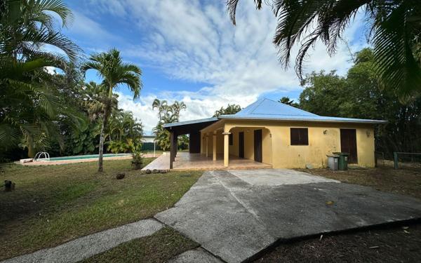 Maison à vendre    6 pièces •  Petit-Bourg