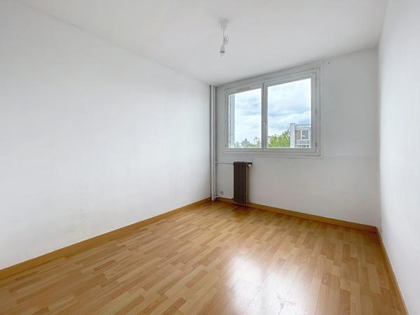 APPARTEMENT T3 AVEC VUE SUR LE CHER – HABITATION OU INVESTISSEMENT COLOCATION – TOURS SUD / QUARTIER DU CHER