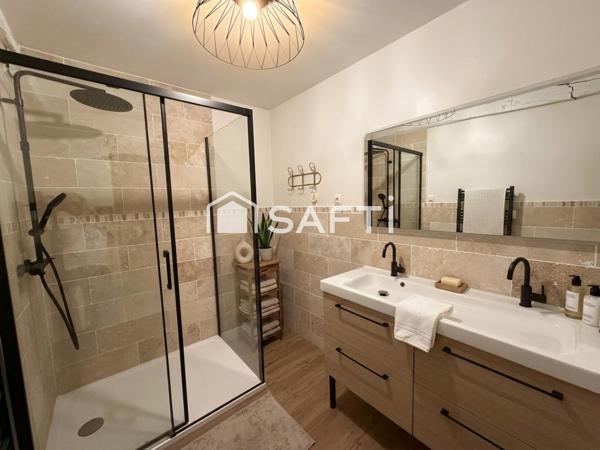 Masion atypique avec de beaux volumes 215 m2