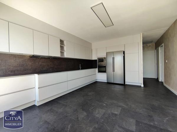 Appartement à vendre 3 pièces 69.1m² Nîmes (30000)