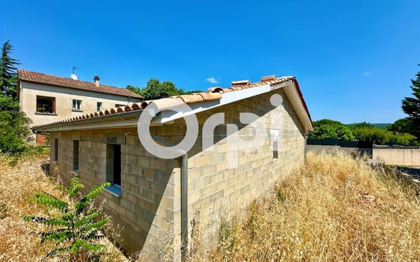 Maison à vendre    2 pièces •  Ruoms