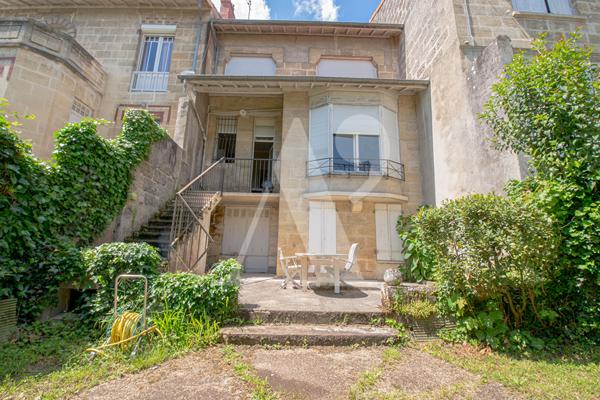 ARCHITECTURE À REVALORISER- 1930 -Maison famiale à rénover avec jardin et garage - Bordeaux