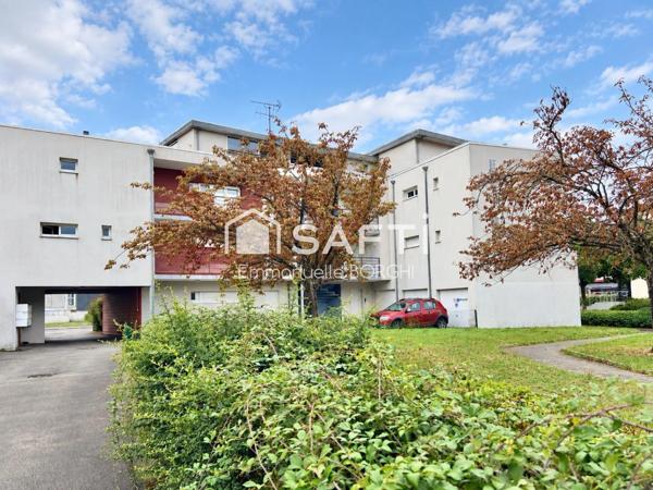 Appartement 1 chambre, balcon, stationnement privatif