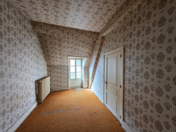 Maison à DUN LE POELIER (36210)