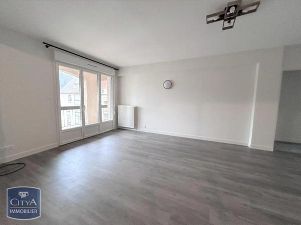 Appartement à louer 3 pièces 75.44m²