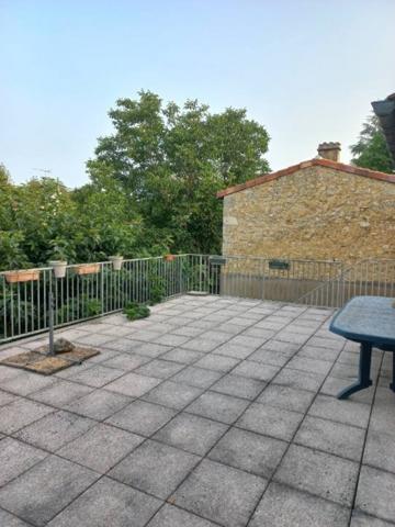 Vrai potentiel pour cette maison de ville et son jardin