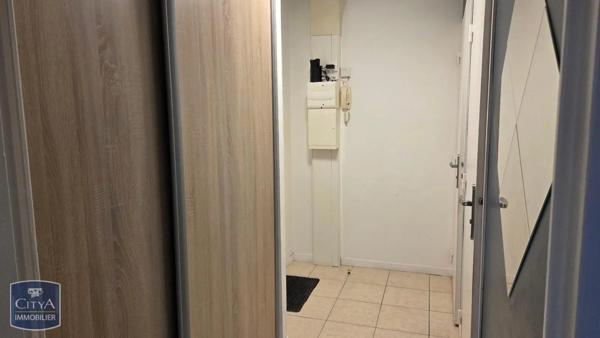 Appartement à louer 2 pièces 55.83m²