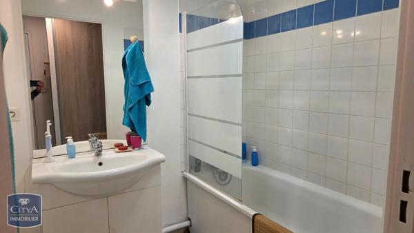 Appartement à louer 2 pièces 55.83m²