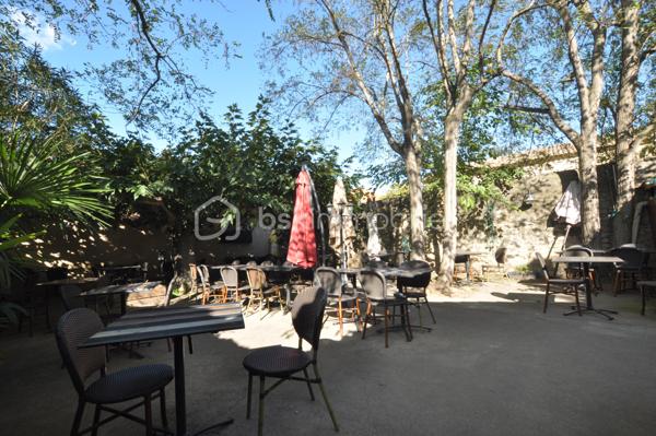 Local commercial de 150 m²