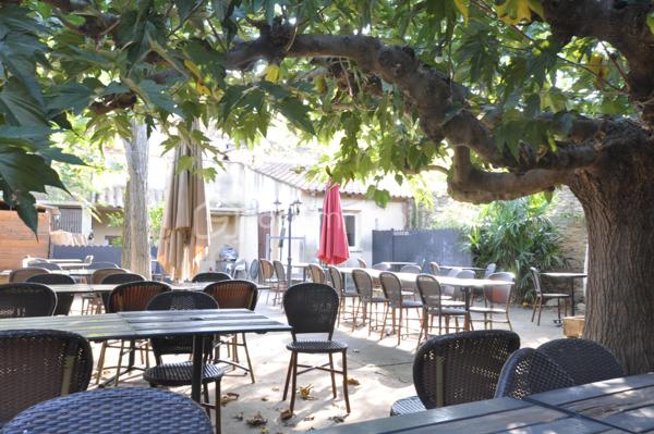 Local commercial de 150 m²