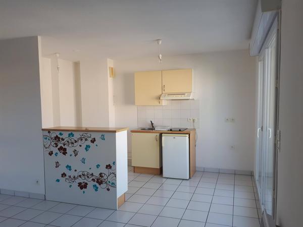 Appartement 2 pièces de 51,16 m² avec balcon et parking - PROCHE CENTRE VILLE GRADIGNAN