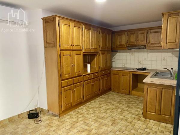 Location                                                      Appartement
                        
                     3 pièces                      87 m2                     à Sévérac-d'Aveyron