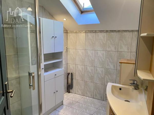 Location                                                      Appartement
                        
                     3 pièces                      87 m2                     à Sévérac-d'Aveyron